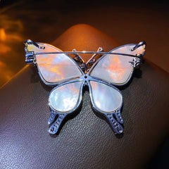 Broche de Mariposa de Nácar