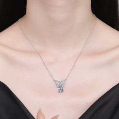 Collar Mariposa de Moissanita