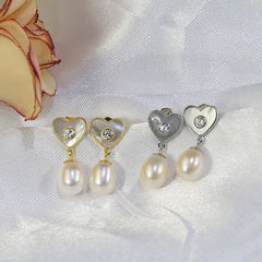 Aretes de Corazón con Perlas Naturales