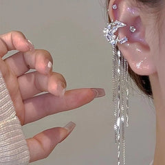 One-sided earcuff - Moon with pendants 