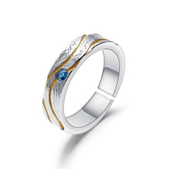 Couple rings Sun and Sea rays 