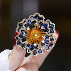 Broche de Flor Azul con Perla