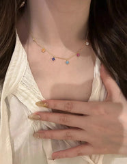 Set de trébol de colores (Collar, Aretes, Pulsera y Anillo)