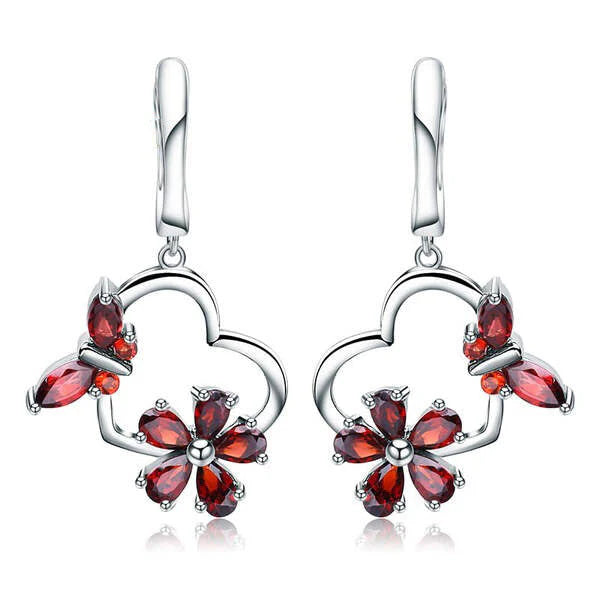 Aretes de Corazón y flor con granate