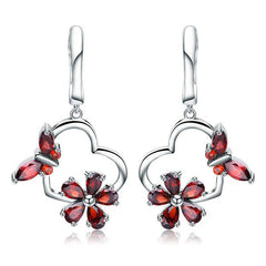 Aretes de Corazón y flor con granate