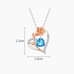 Collar de rosa y corazón azul de cristal Swarovski