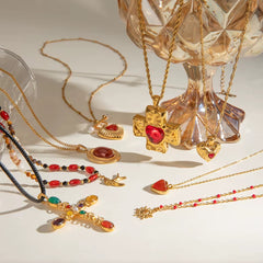 Collar con Cruz de colores y cadena de cuero PU