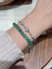 Brazalete con flores