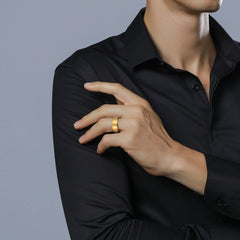 Golden ring with edge