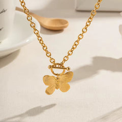 Set de mariposas: collar, pulsera, anillo y aretes