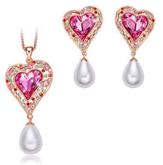Collar y Aretes de Corazón de Cristales Swarovski y Perlas