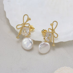 Bow with Pearl 