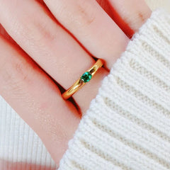 Anillo Clásico Esmeralda de lab