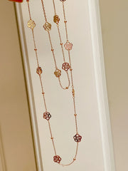 Collar largo de flores