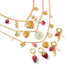 Collar charms de Flores con relicario/locket