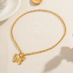 Collar de mariposa